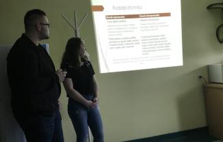 Zajęcia dydaktyczne, studenci III roku dietetyki w Oddziale Wewnętrznym: autor zdjęcia opiekun grupy z ramienia Uczelni
